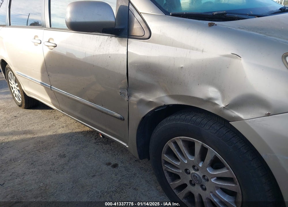 2010 TOYOTA SIENNA LIMITED VIN: 5TDYK4CC9AS314609