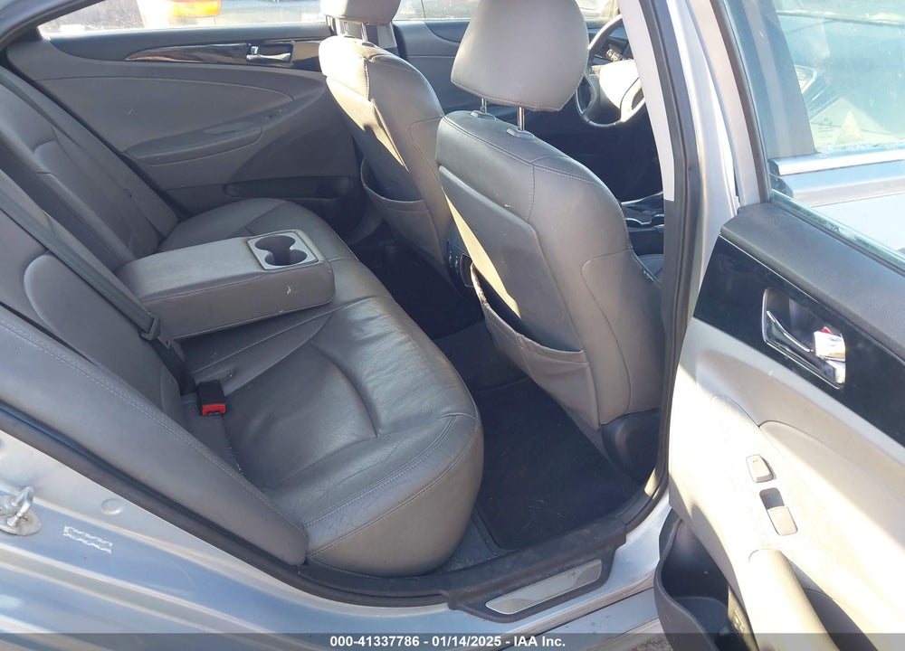2011 HYUNDAI SONATA LIMITED VIN: 5NPEC4AC7BH111339