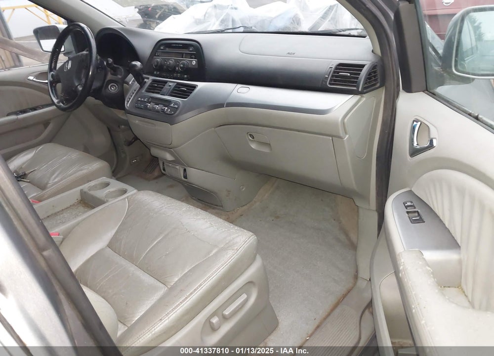 2008 HONDA ODYSSEY EX-L VIN: 5FNRL38618B025866
