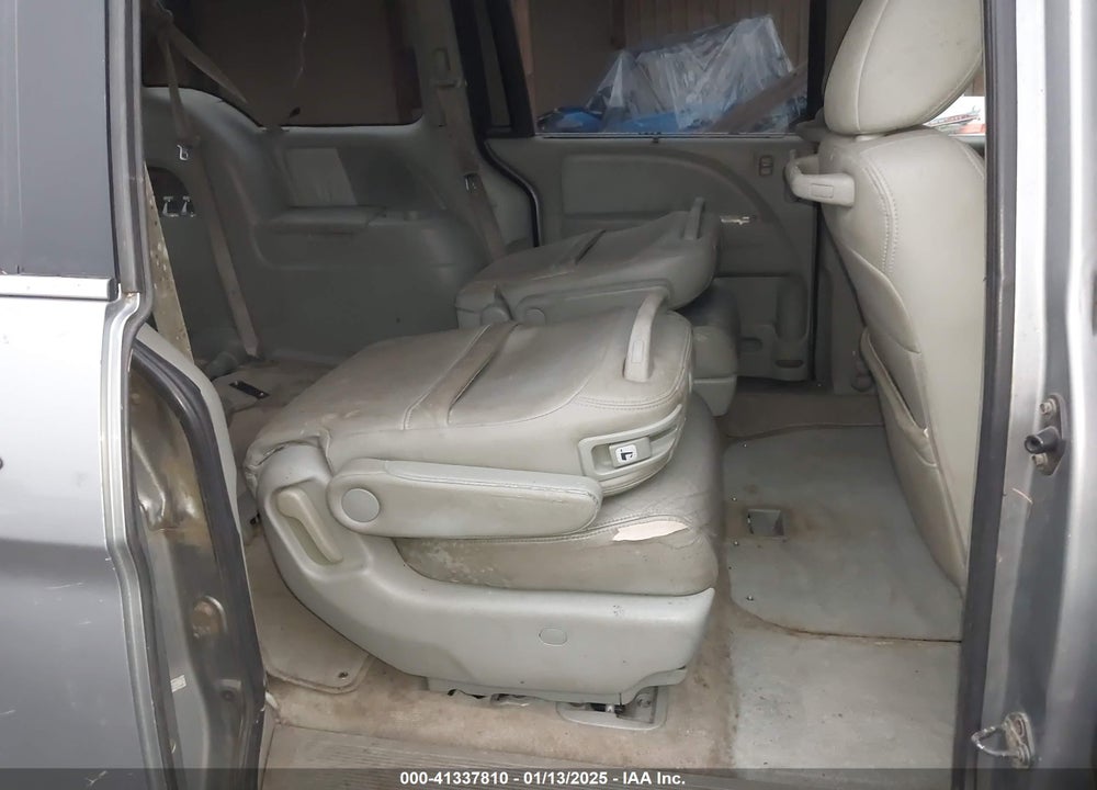2008 HONDA ODYSSEY EX-L VIN: 5FNRL38618B025866