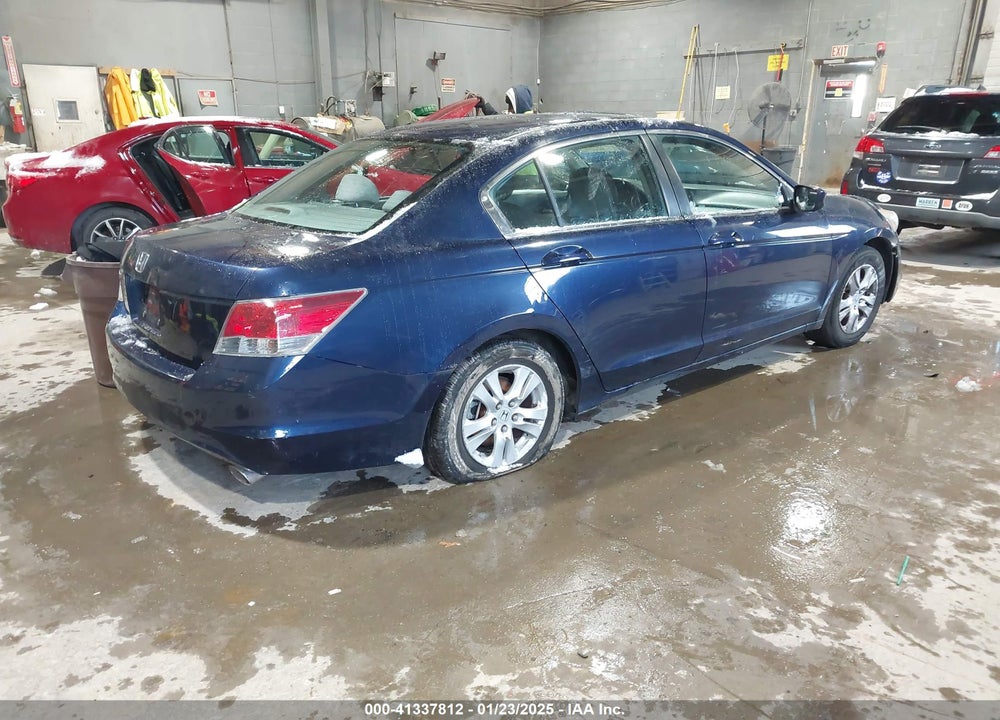 2010 HONDA ACCORD 2.4 LX-P VIN: 1HGCP2F46AA151033