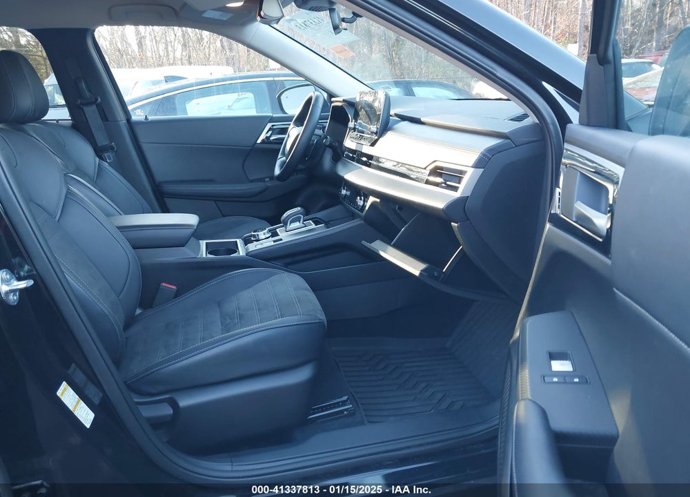 2024 MITSUBISHI OUTLANDER SE 2.5 2WD/SE BLACK EDITION S-AWC/SE BLACK EDITION W/PANO ROOF S-AWC VIN: JA4J3VA80RZ068542