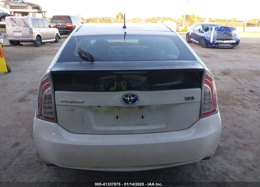 2015 TOYOTA PRIUS VIN: JTDKN3DU6F0454075