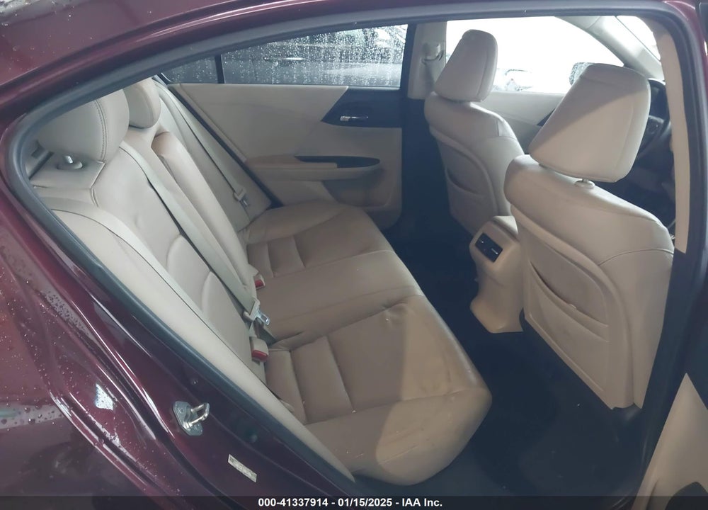 2013 HONDA ACCORD VIN: 1HGCR3F85DA001891