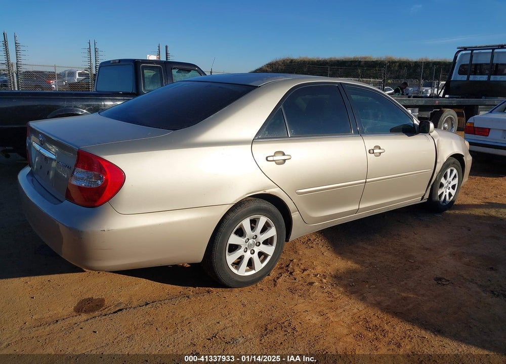 2004 TOYOTA CAMRY LE VIN: 4T1BE32K84U328318