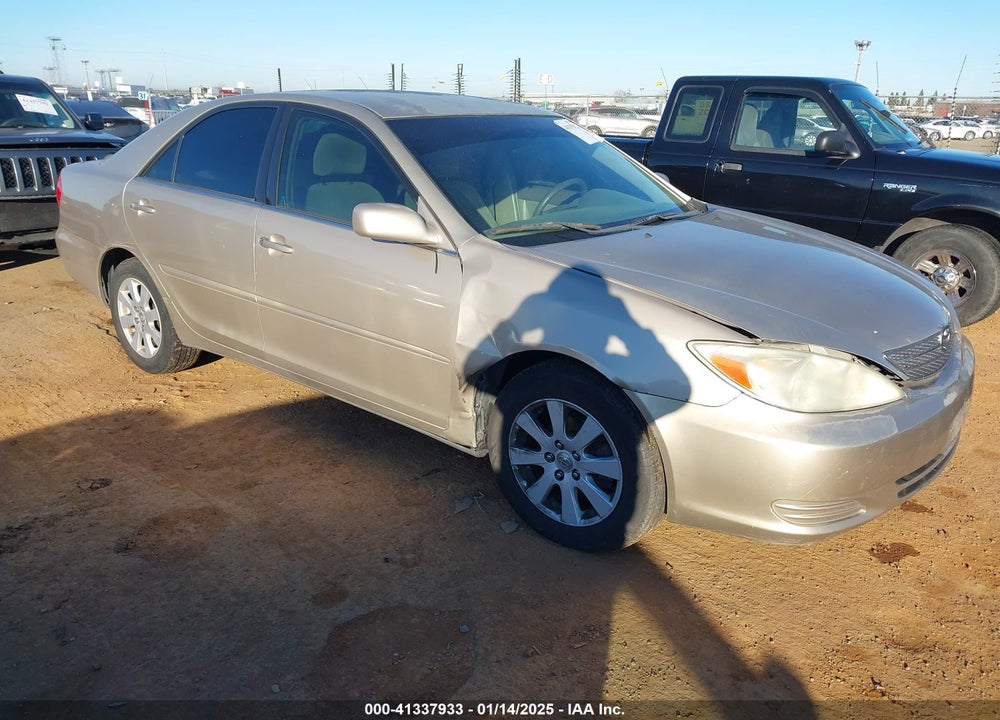 2004 TOYOTA CAMRY LE VIN: 4T1BE32K84U328318