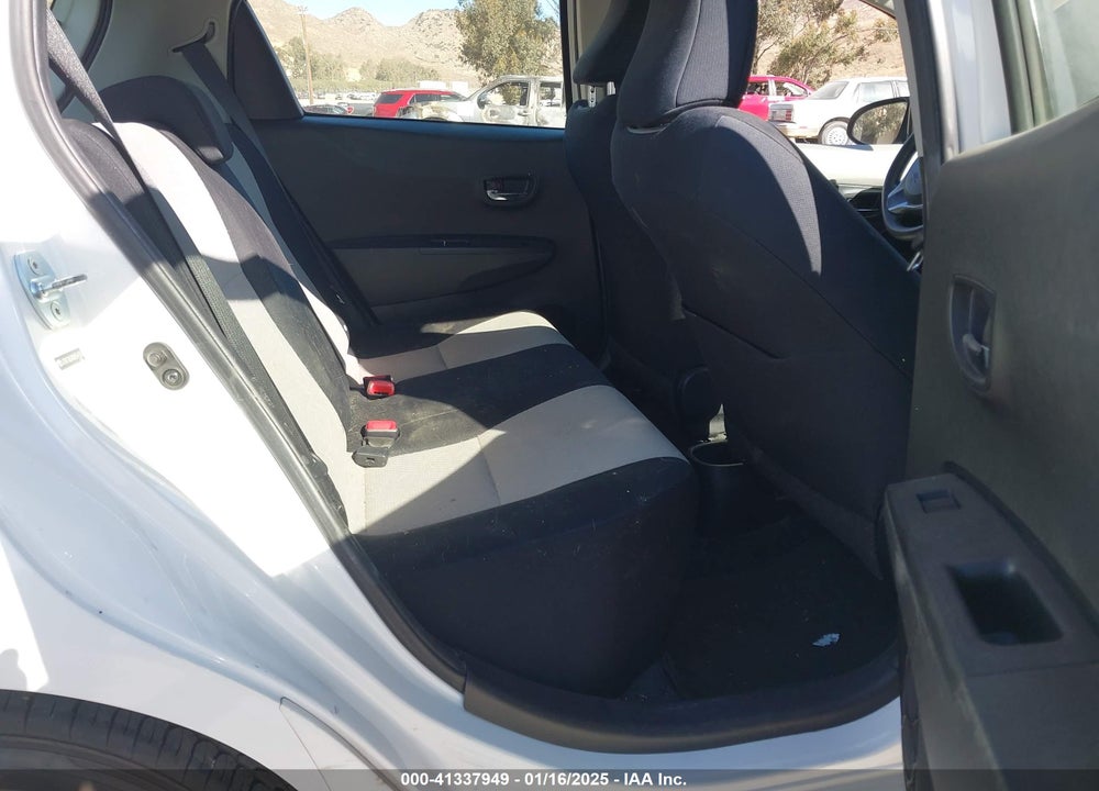 2013 TOYOTA YARIS LE VIN: JTDKTUD34DD554507