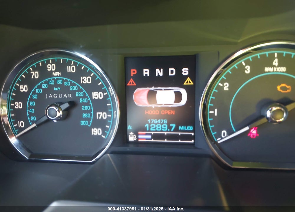 2013 JAGUAR XF VIN: SAJWJ0EF3D8S74872