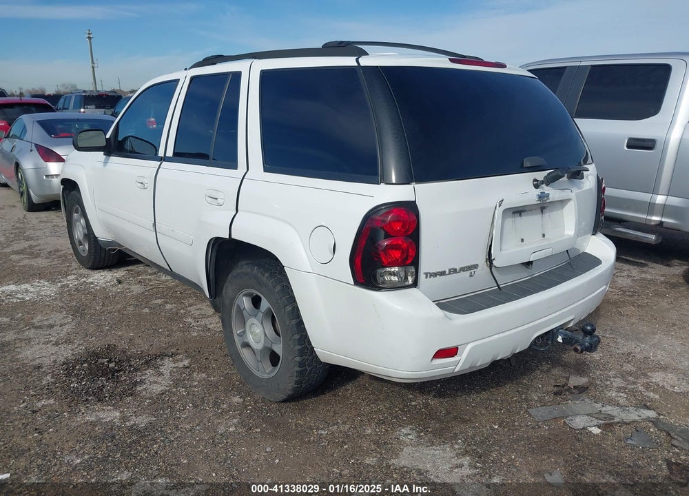 2008 CHEVROLET TRAILBLAZER LT VIN: 1GNDT13S082191311