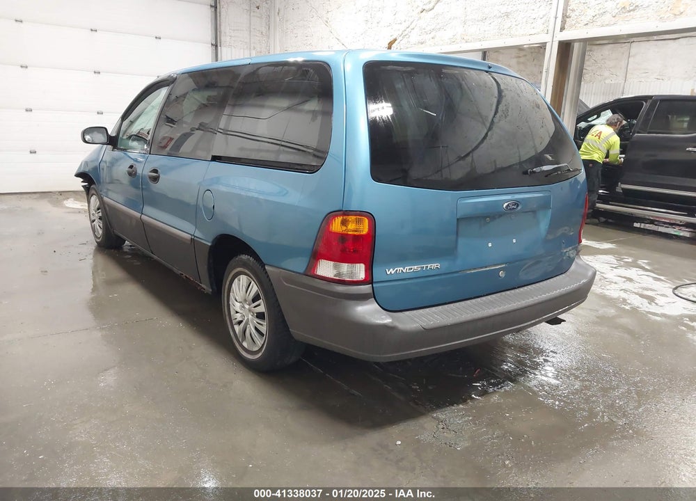 2002 FORD WINDSTAR LX VIN: 2FMZA50452BA16647