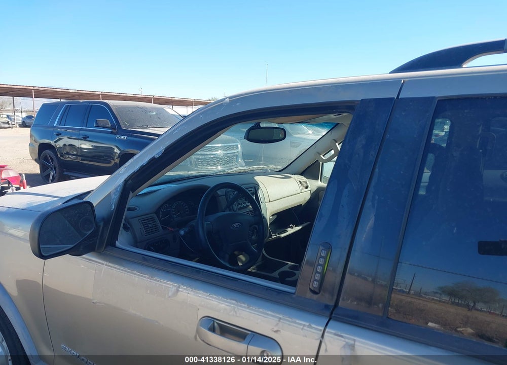 2002 FORD EXPLORER XLT VIN: 1FMZU63K72ZC64371