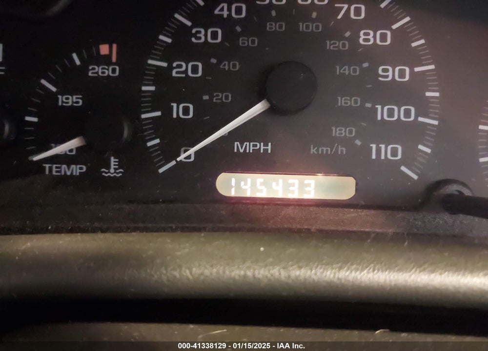 2002 CHEVROLET CAVALIER VIN: 1G1JC124427333189