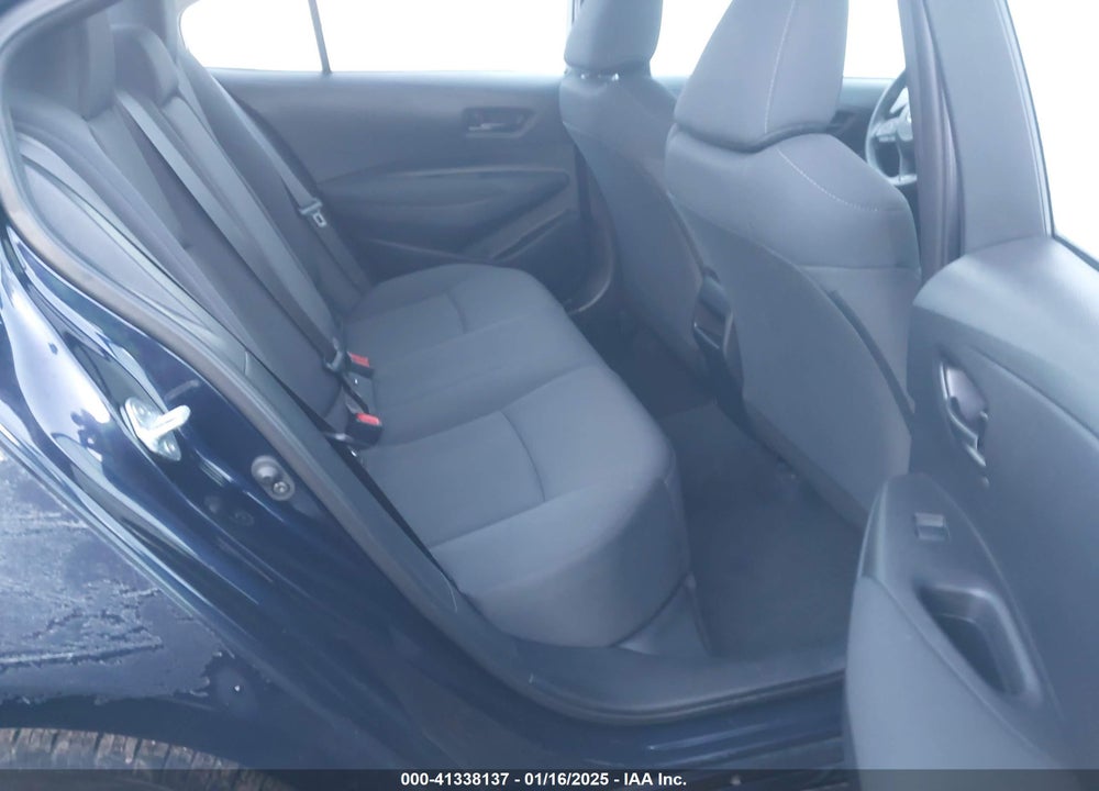 2022 TOYOTA COROLLA LE VIN: 5YFEPMAE9NP369231