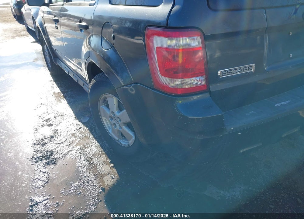 2008 FORD ESCAPE XLT VIN: 1FMCU93168KA81219