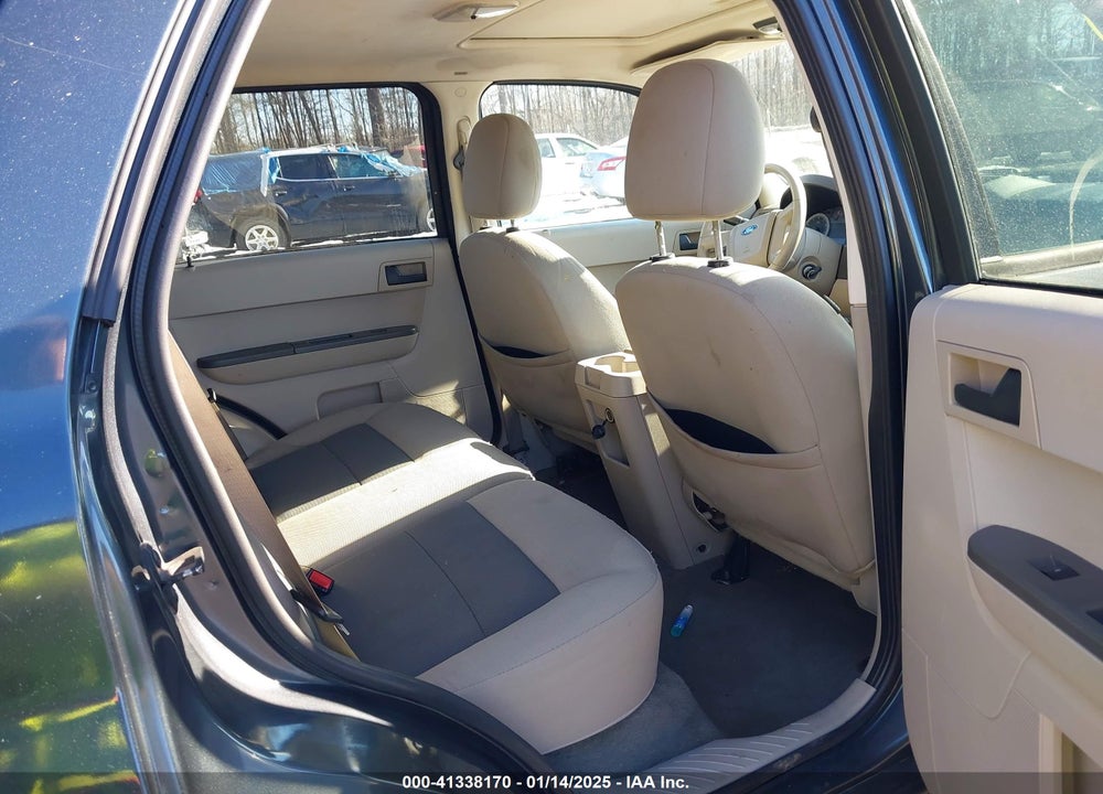 2008 FORD ESCAPE XLT VIN: 1FMCU93168KA81219