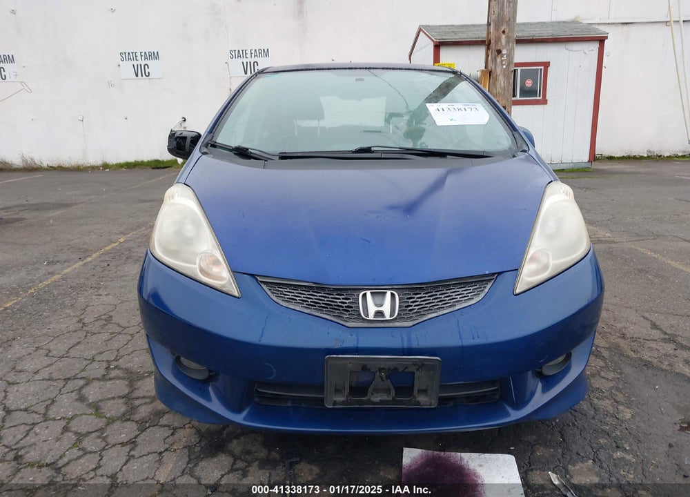 2009 HONDA FIT VIN: JHMGE87679S044439