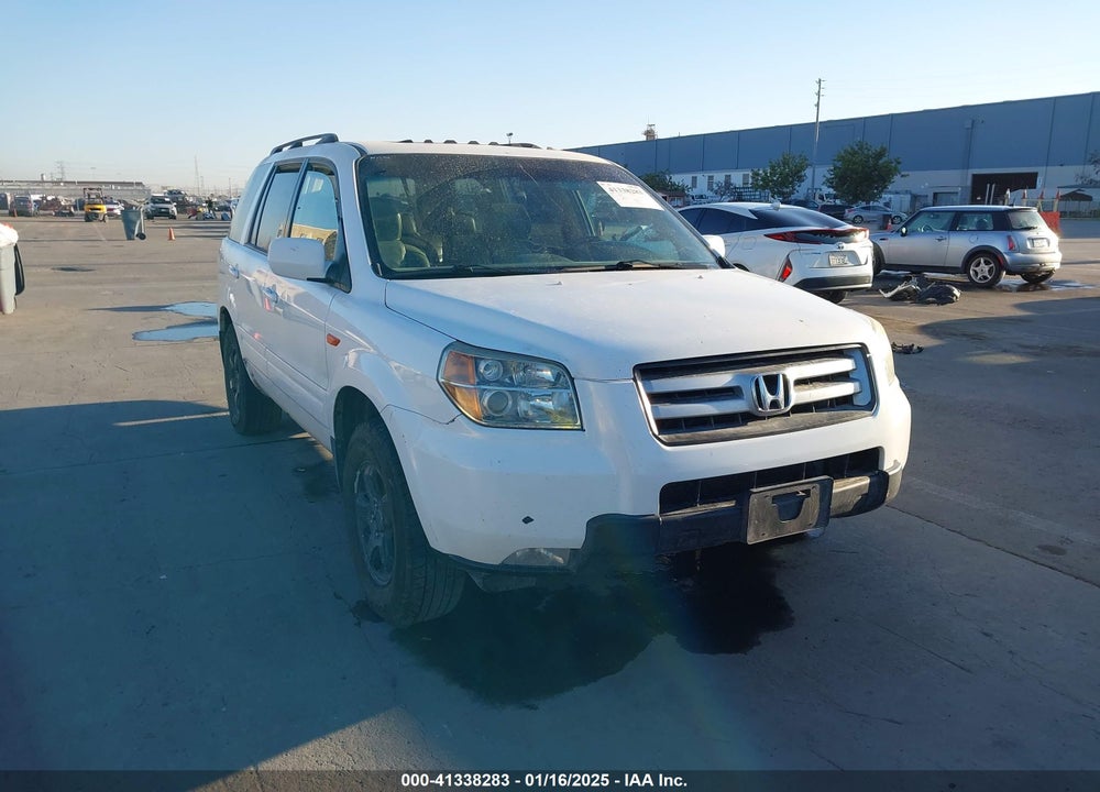2006 HONDA PILOT EX-L VIN: 2HKYF18586H557936