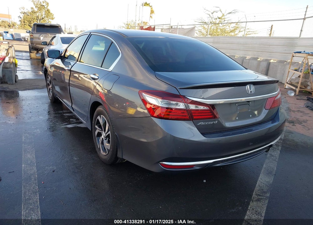 2017 HONDA ACCORD VIN: 1HGCR2F33HA023604