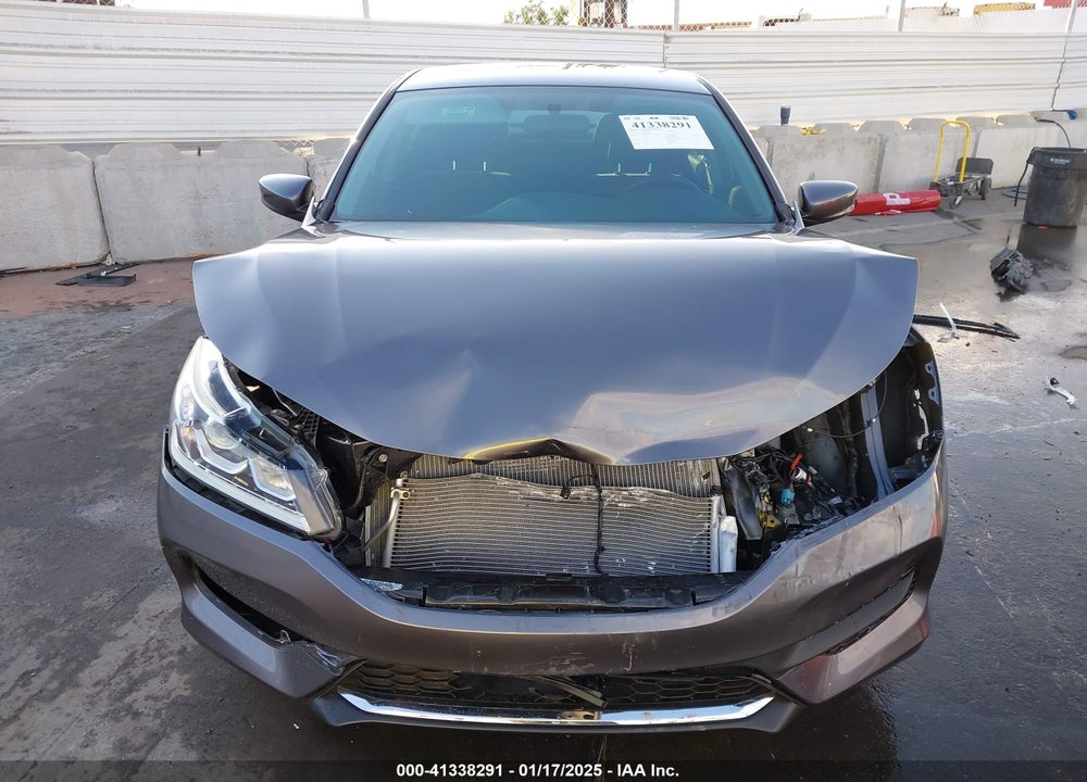 2017 HONDA ACCORD VIN: 1HGCR2F33HA023604