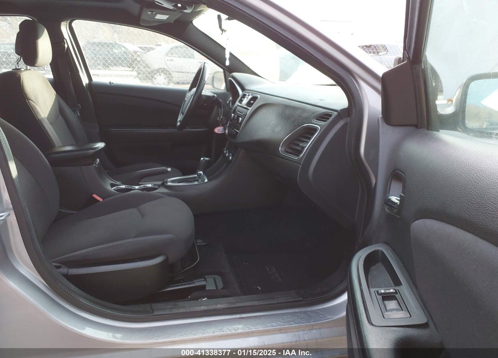 2013 CHRYSLER 200 VIN: 1C3CCBBG9DN659864