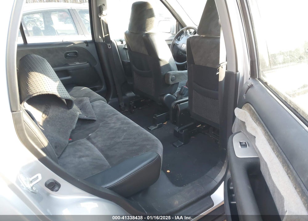 2002 HONDA CR-V EX VIN: JHLRD78822C045041