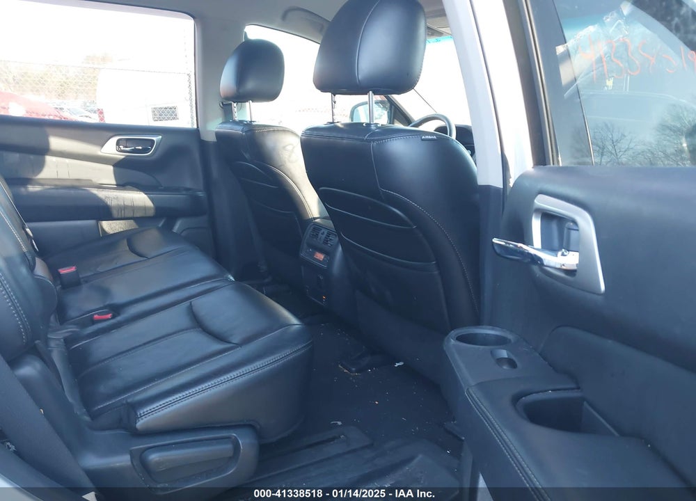 2013 NISSAN PATHFINDER PLATINUM VIN: 5N1AR2MM3DC615032