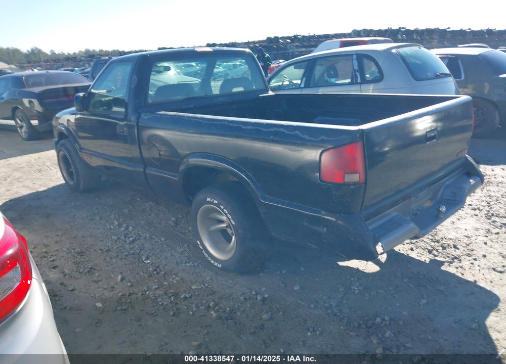 1994 CHEVROLET S TRUCK S10 VIN: 1GCCS14W3RK104687