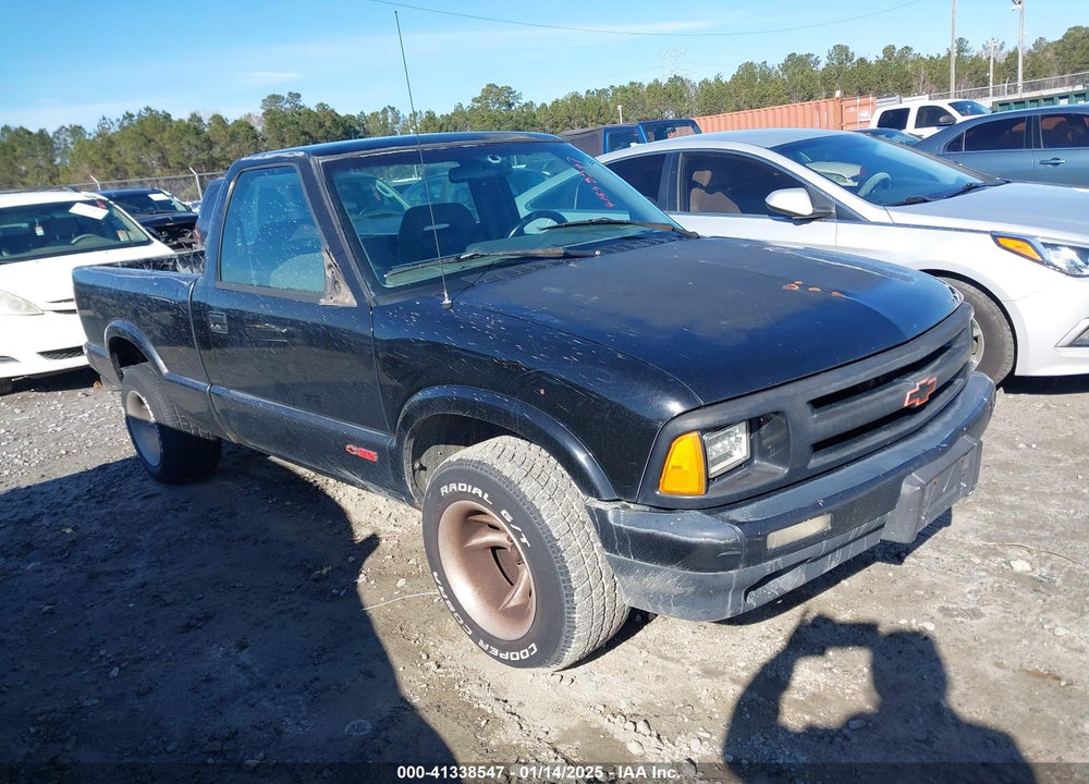1994 CHEVROLET S TRUCK S10 VIN: 1GCCS14W3RK104687
