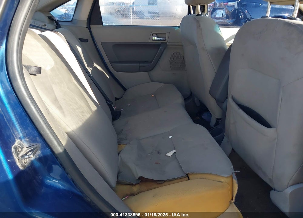 2008 FORD FOCUS VIN: 1FAHP35N68W190504