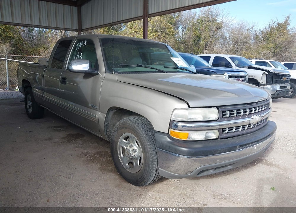 2002 CHEVROLET SILVERADO 1500 LS VIN: 2GCEC19T321168710