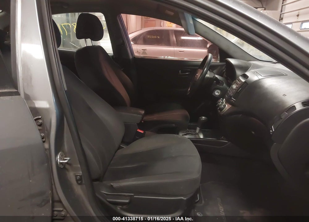 2010 HYUNDAI ELANTRA SE VIN: KMHDU4AD5AU108392