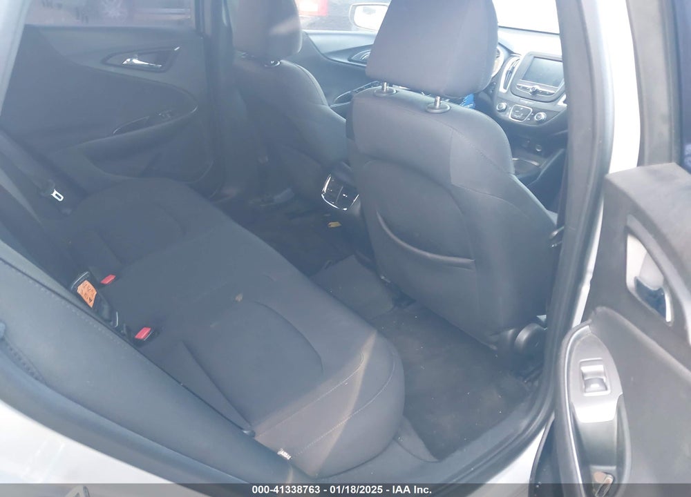 2018 CHEVROLET MALIBU VIN: 1G1ZD5ST1JF129002