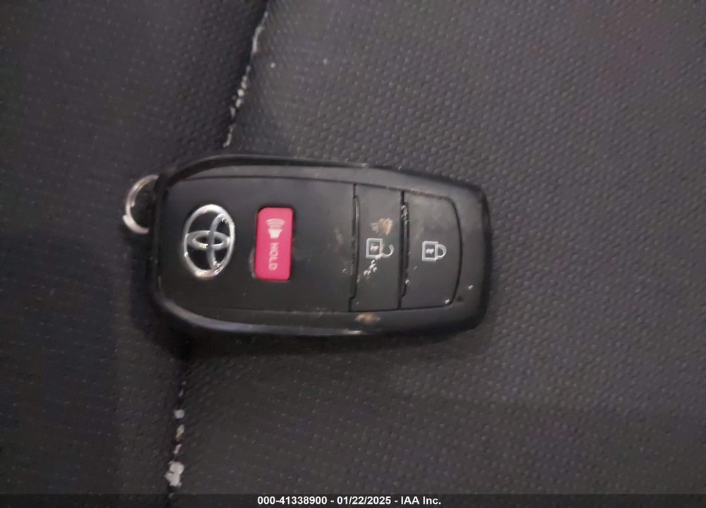 2024 TOYOTA COROLLA CROSS LE VIN: 7MUBAABG8RV108114