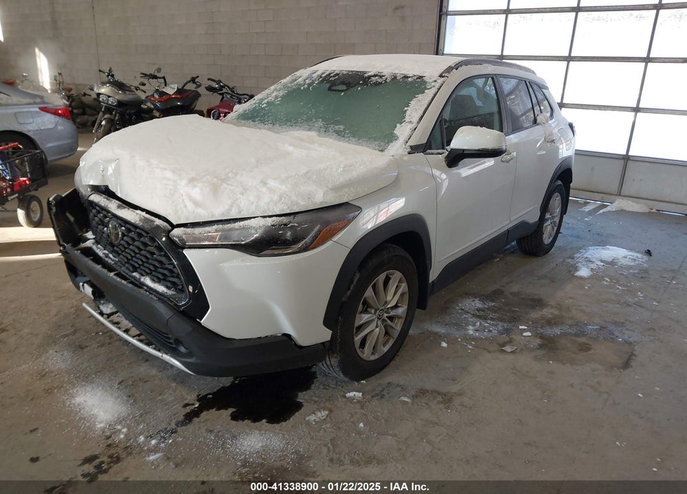2024 TOYOTA COROLLA CROSS LE VIN: 7MUBAABG8RV108114