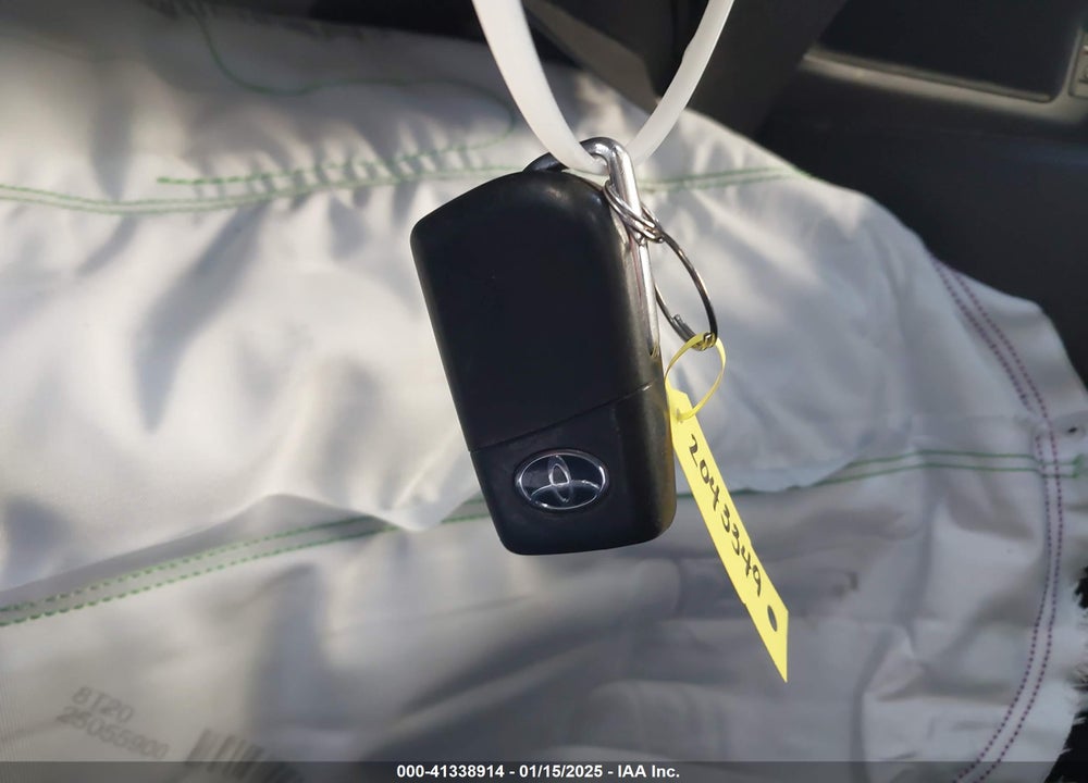 2018 TOYOTA C-HR VIN: NMTKHMBX6JR055262