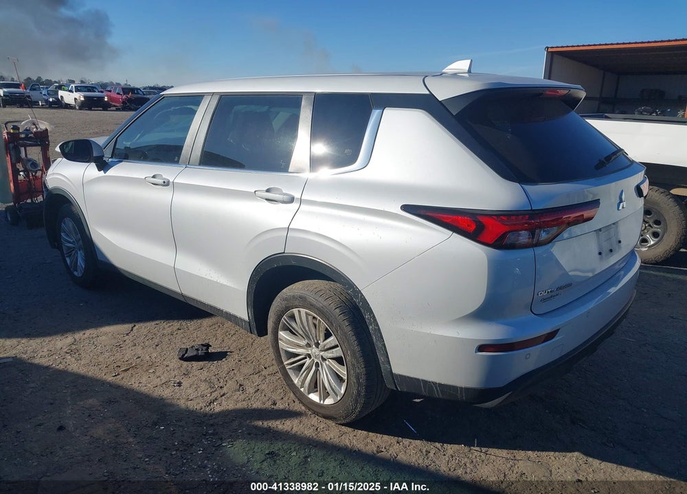 2023 MITSUBISHI OUTLANDER ES 2.5 2WD VIN: JA4J3TA89PZ045598