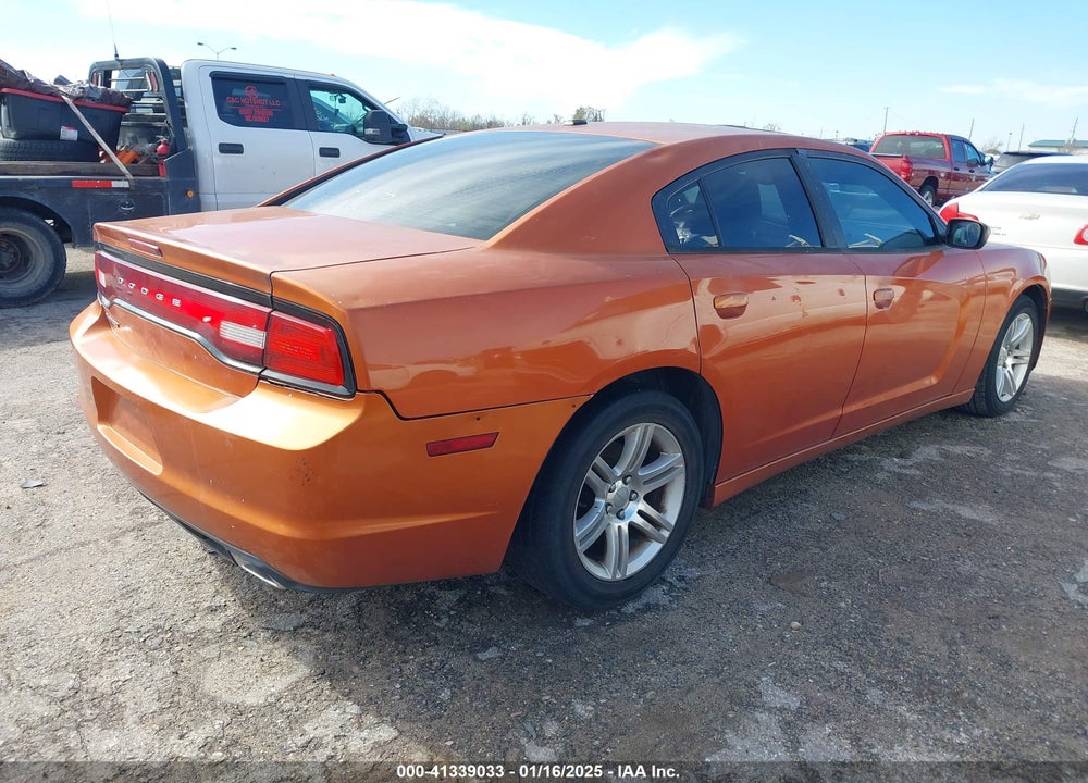 2011 DODGE CHARGER VIN: 2B3CL3CG3BH591200