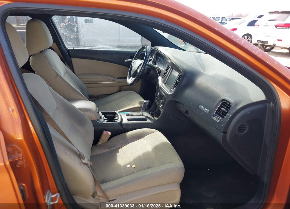 2011 DODGE CHARGER VIN: 2B3CL3CG3BH591200