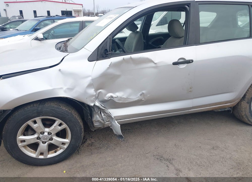 2010 TOYOTA RAV4 VIN: JTMBF4DV5AD031257
