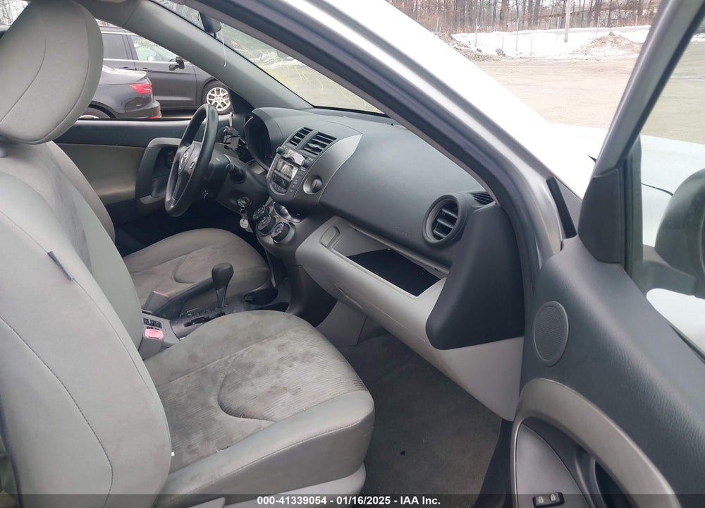 2010 TOYOTA RAV4 VIN: JTMBF4DV5AD031257
