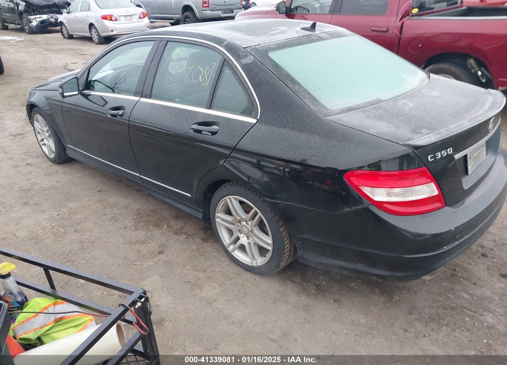 2010 MERCEDES-BENZ C VIN: WDDGF5GB0AR096135