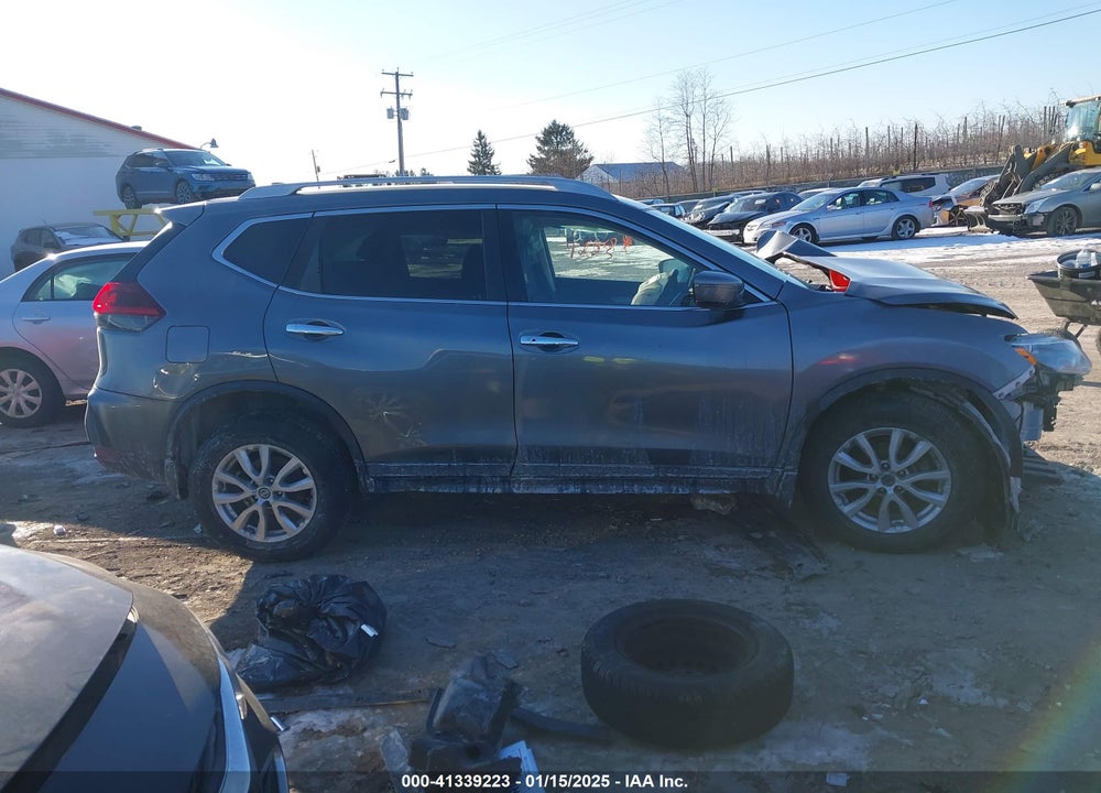 2019 NISSAN ROGUE SV VIN: 5N1AT2MV3KC732262