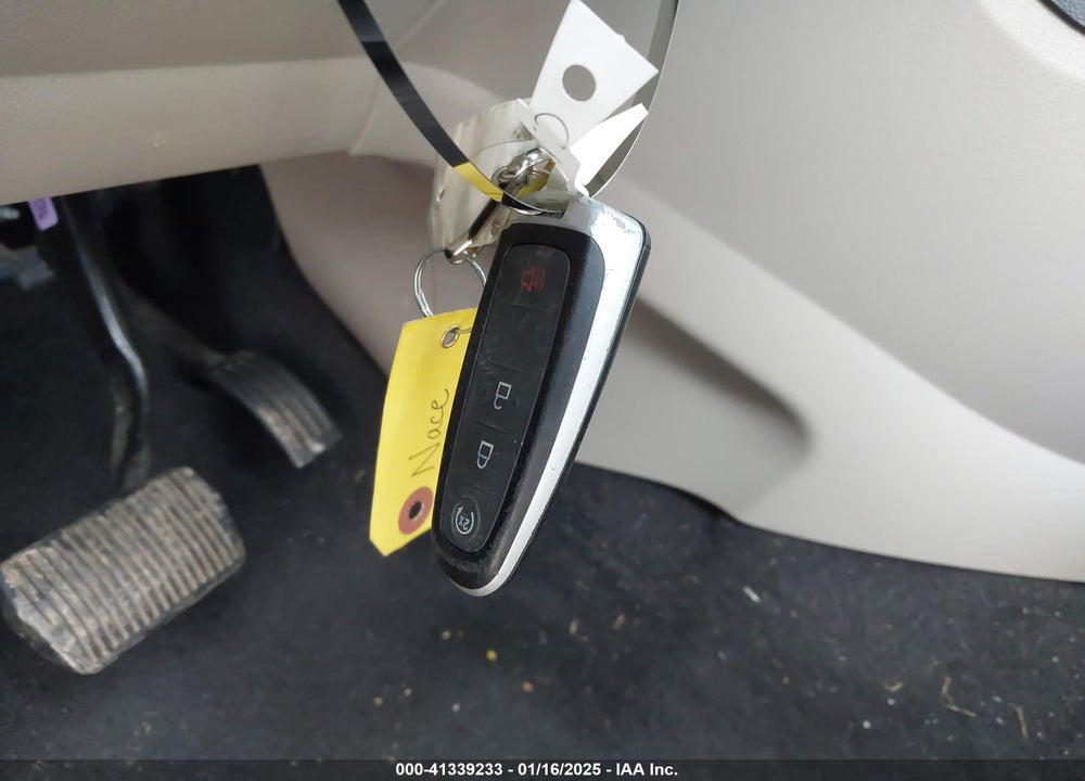 2017 FORD ESCAPE TITANIUM VIN: 1FMCU9JD8HUB51045
