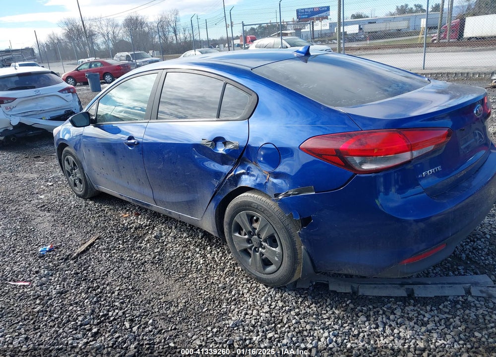 2017 KIA FORTE LX VIN: 3KPFK4A72HE040297