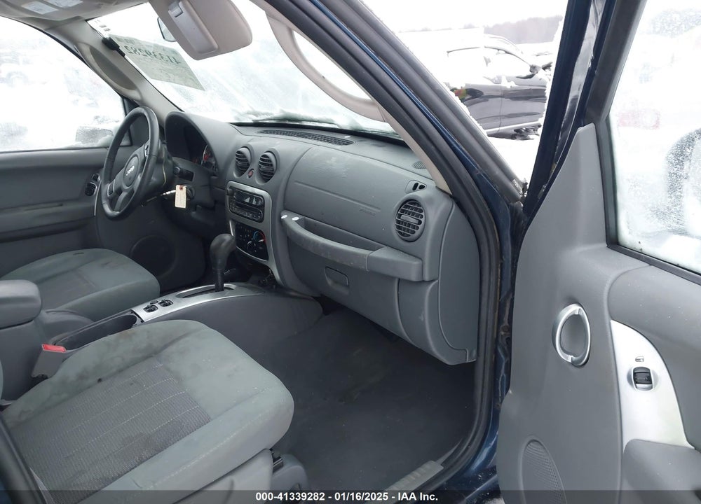 2005 JEEP LIBERTY LIMITED EDITION VIN: 1J4GL58K55W596309