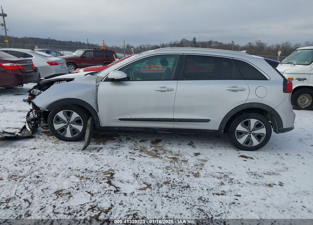 2019 KIA NIRO EX VIN: KNDCC3LC1K5303984