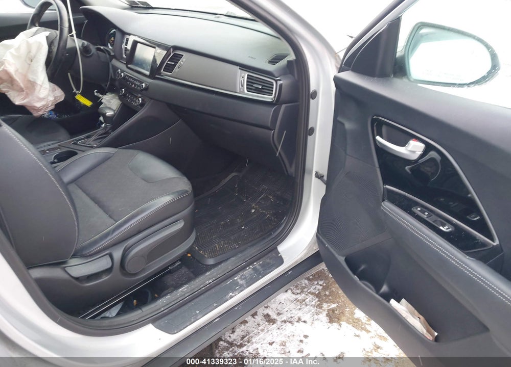 2019 KIA NIRO EX VIN: KNDCC3LC1K5303984