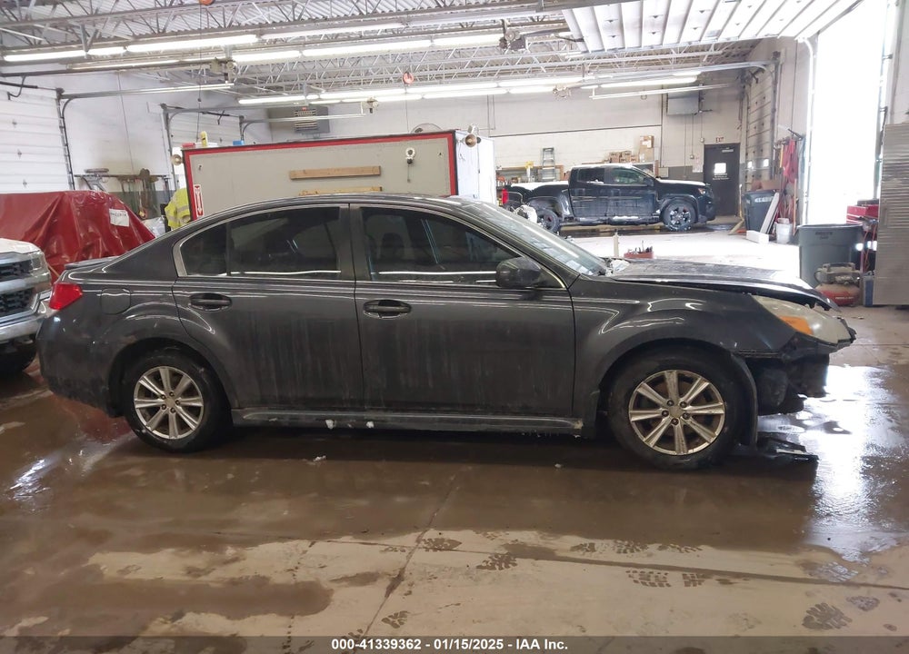 2011 SUBARU LEGACY 2.5I PREMIUM VIN: 4S3BMBG62B3252837
