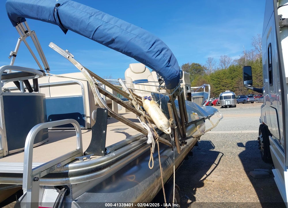 2016 LOWE OTHER VIN: LWC04793B616
