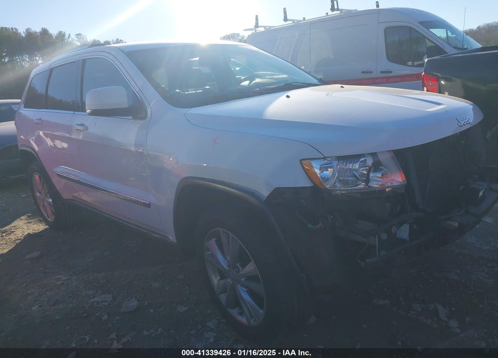 2013 JEEP GRAND CHEROKEE LAREDO VIN: 1C4RJEAT7DC564338
